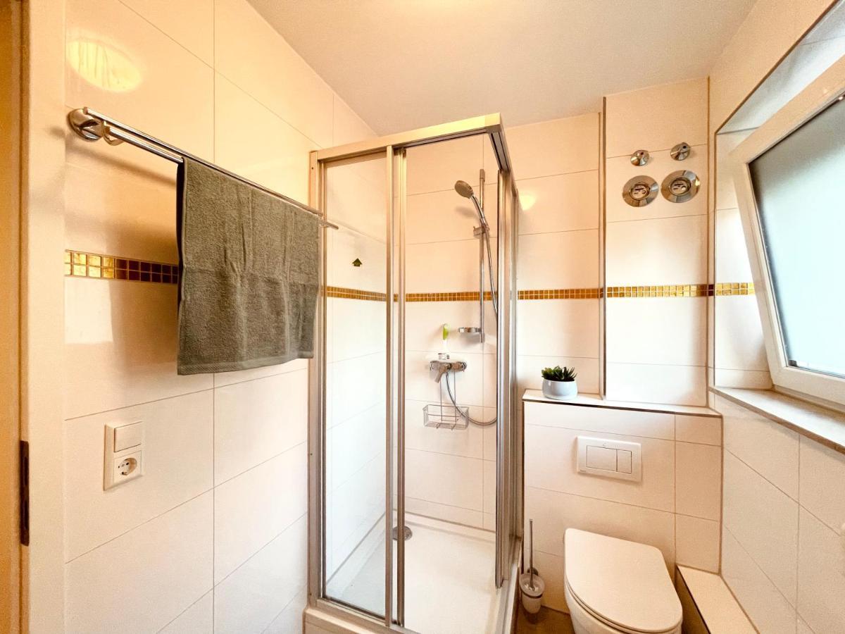 Frisch Renoviertes Und Charmantes Apartment Stuttgart Eksteriør bilde